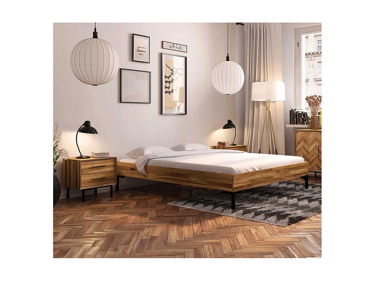 Bett ohne Kopfteil aus Wildeiche Massivholz Vierfußgestell aus Metall