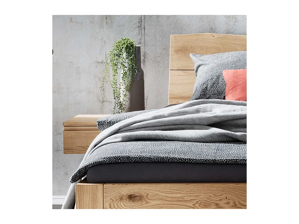 Industrial Bett aus Wildeiche Massivholz & Metall zwei Nachtkonsolen (dreiteilig)