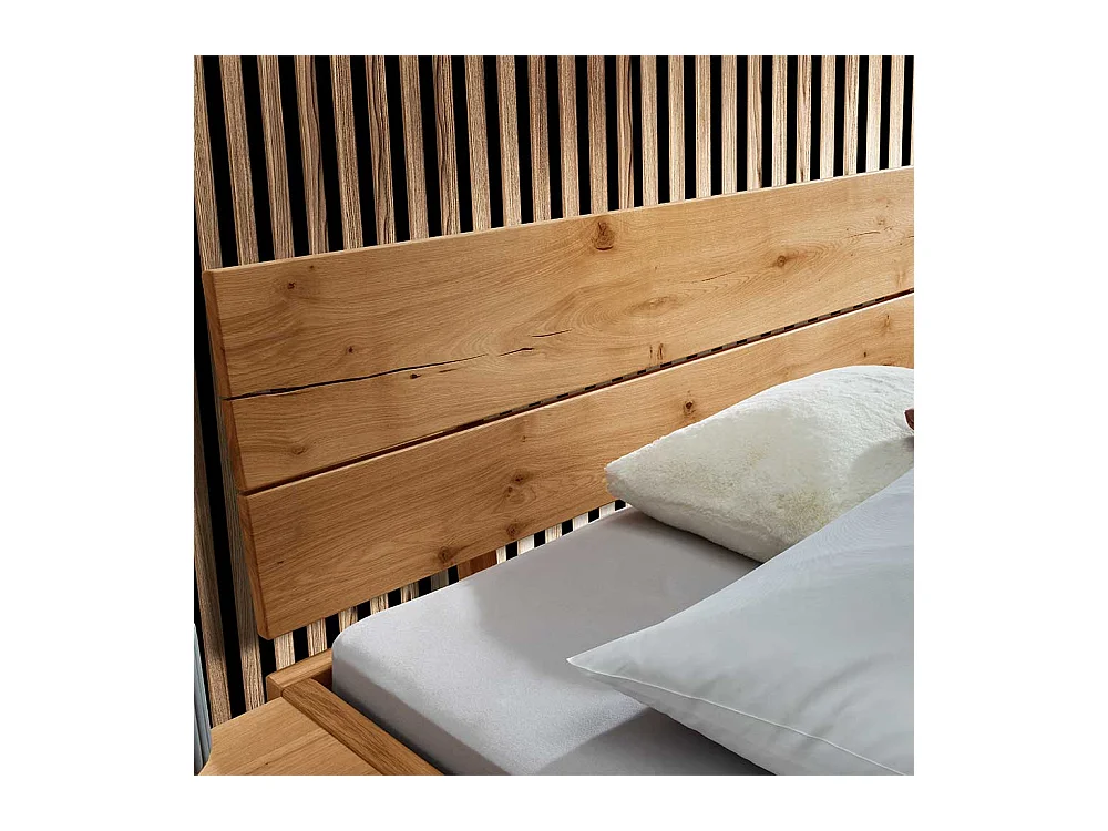Holzbettgestell im Industry und Loft Stil zwei Nachtkommoden (dreiteilig)