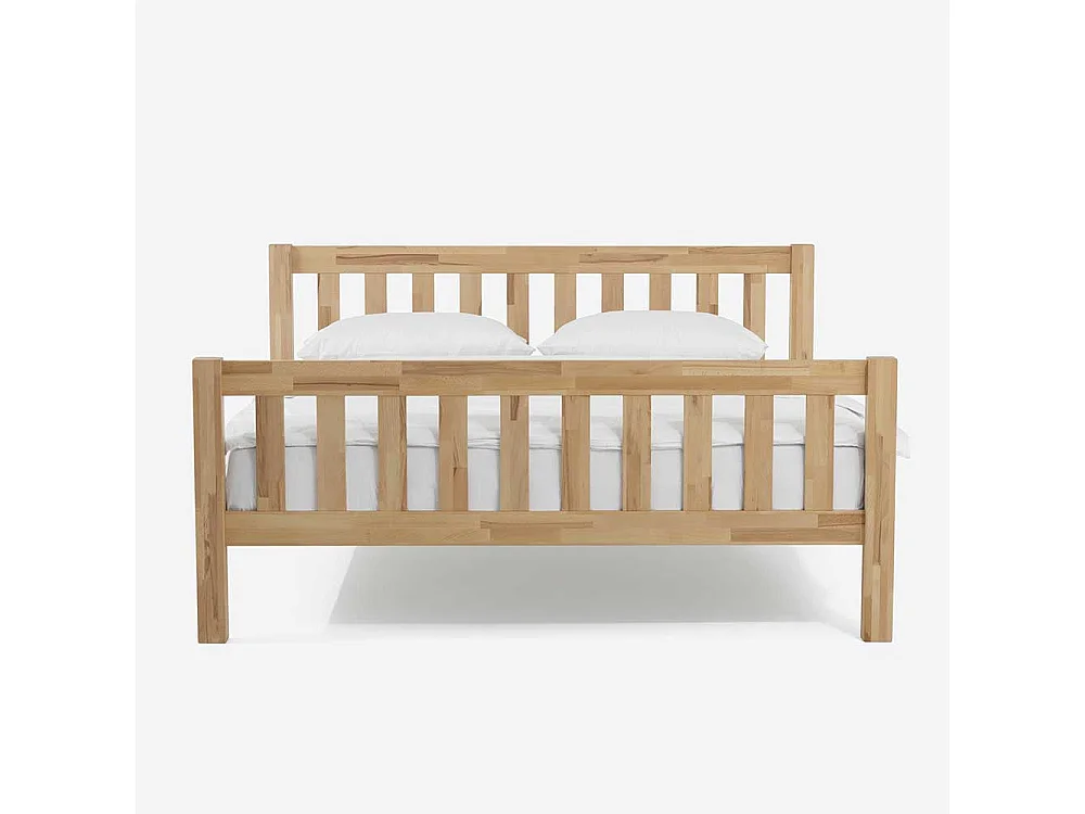 Bett aus Kernbuche massiv mit Nachttischen (dreiteilig)