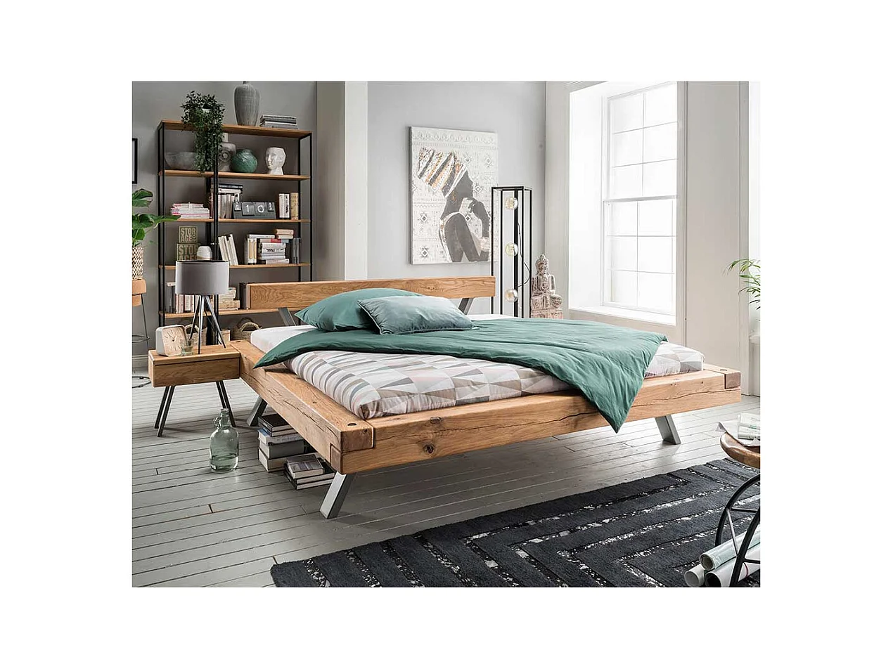 Balken Massivholzbett aus Wildeiche geölt Nachtkommoden (dreiteilig)