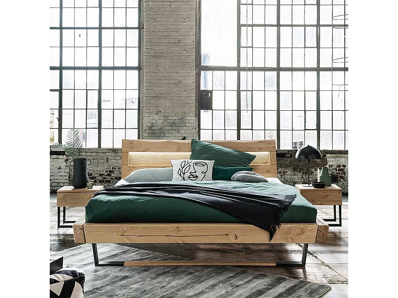 Factory Massivholz Bett aus Kiefer und Metall Bügelgestell