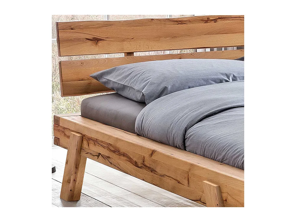 Bett Kernbuche 140x200 cm im Landhausstil 38 cm Einstiegshöhe