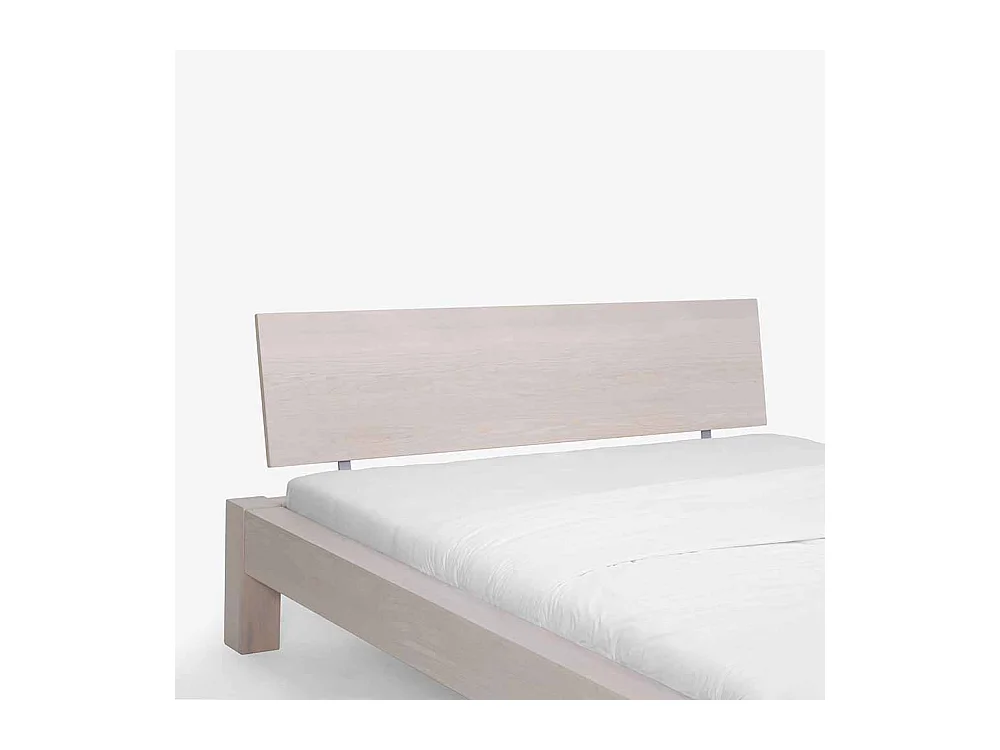 Massivholzbett weiß geölt Wildeiche