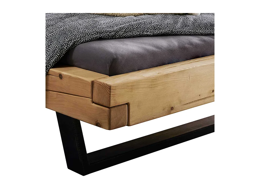 Massives Holzbett aus Fichte Bügelgestell