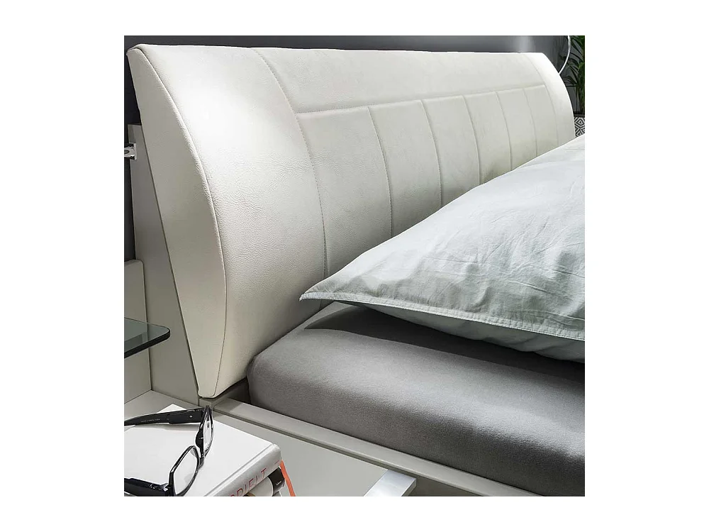 Doppelbett Bettgestell in Weiß - modernes Design