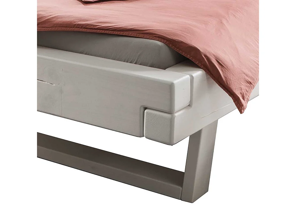 Weißes Balkenbett aus Kiefer Massivholz optionale Nachtkommoden