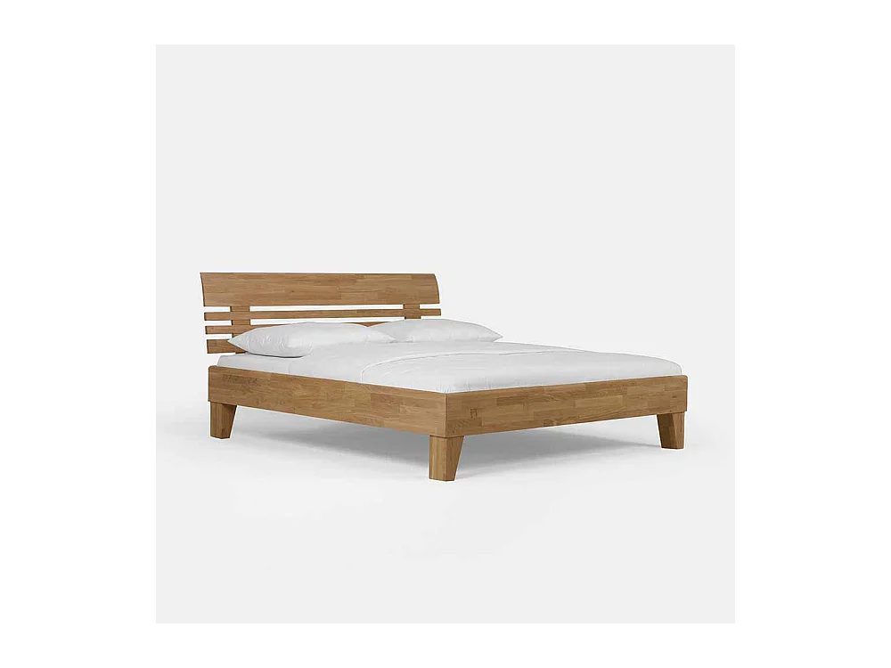 Schlafzimmer Bett aus Wildeiche massiv geölt