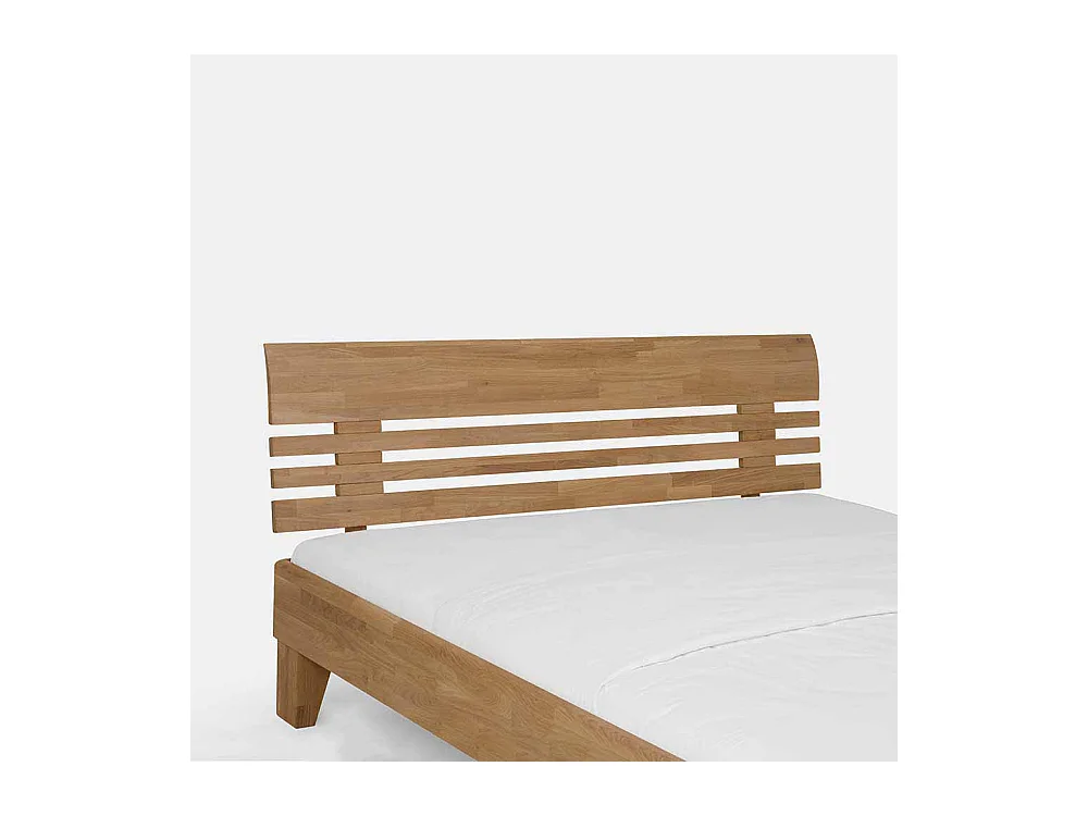 Schlafzimmer Bett aus Wildeiche massiv geölt