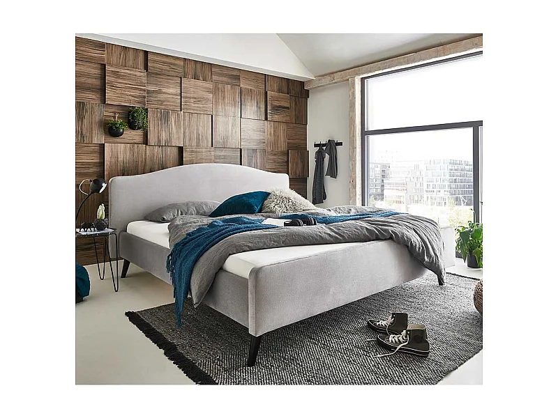 Modernes Polsterbett in Hellgrau Velours Vierfußgestell aus Holz