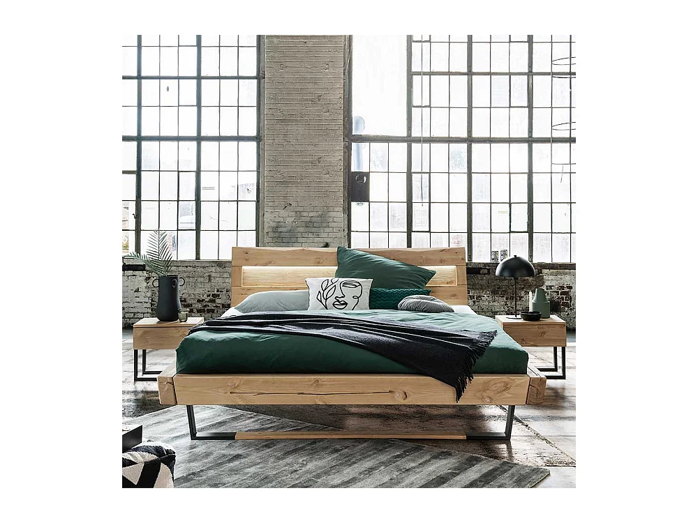 Factory Massivholz Bett aus Kiefer und Metall Bügelgestell