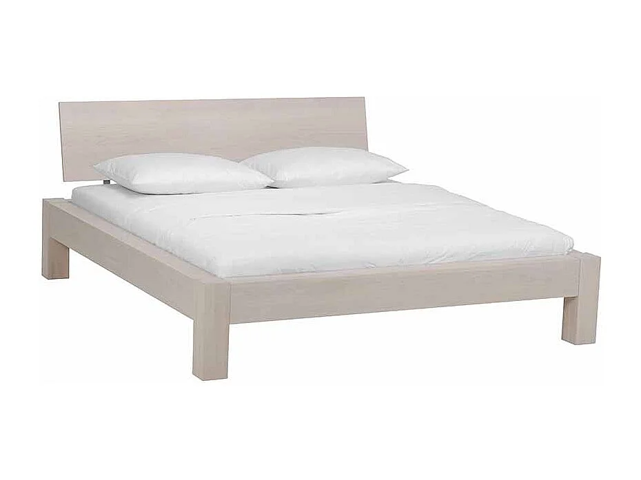 Massivholzbett weiß geölt Wildeiche