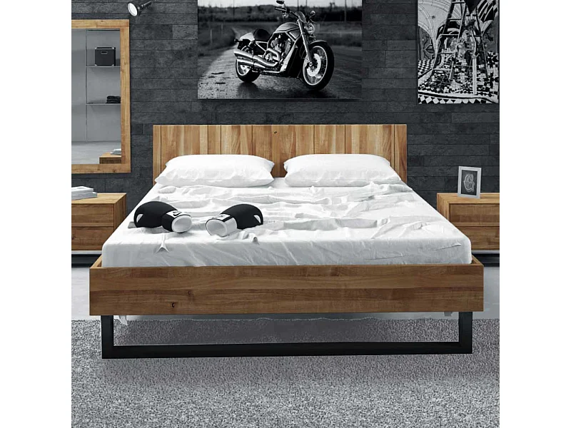 Bett aus Wildeiche Massivholz Stahl