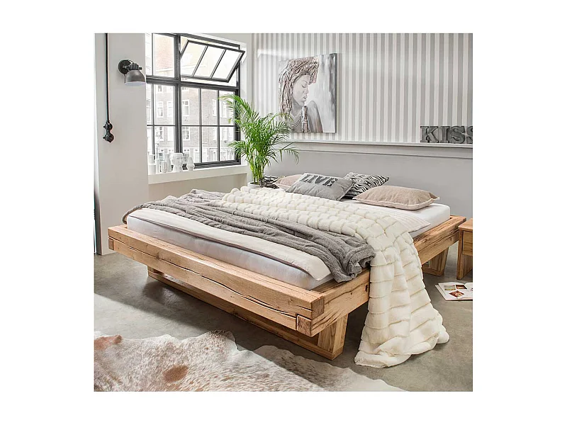 Balkenbett ohne Kopfteil aus Wildeiche Massivholz rustikalen Stil