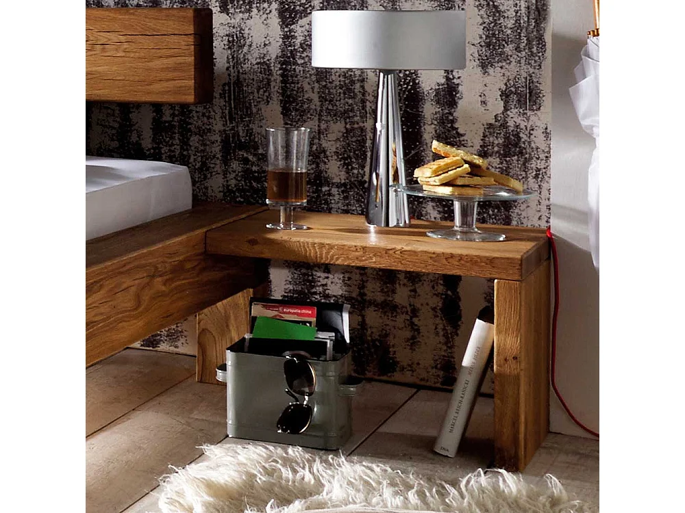 Balkenbett aus Wildeiche Massivholz Nachtkonsolen (dreiteilig)