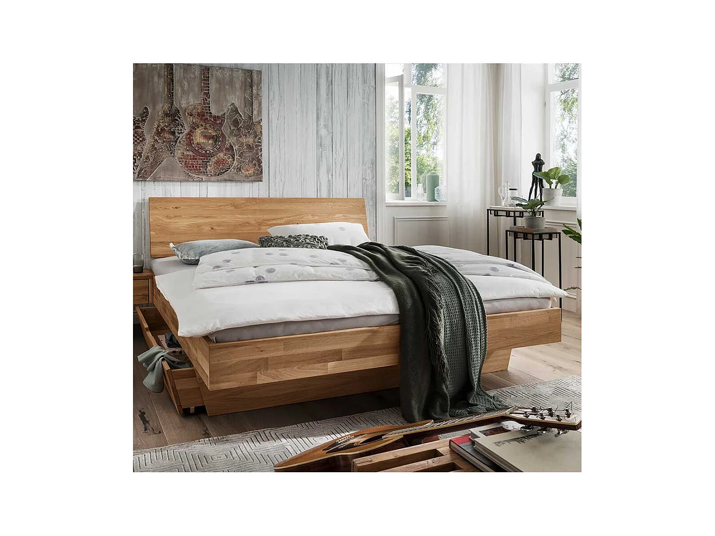 Doppelbett Wildeiche aus massivem Holz Bettkasten