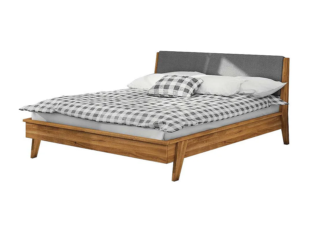 Bett aus Wildeiche Massivholz Retrostil