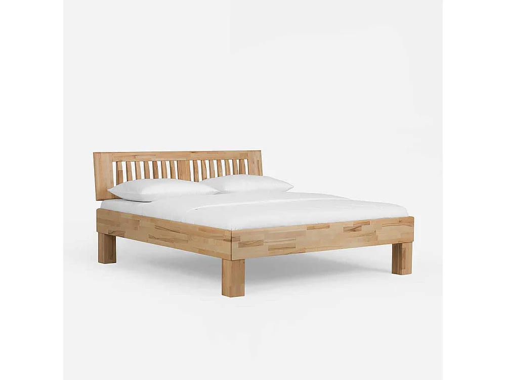 Massivholzbett aus Kernbuche geölt mit Überlänge