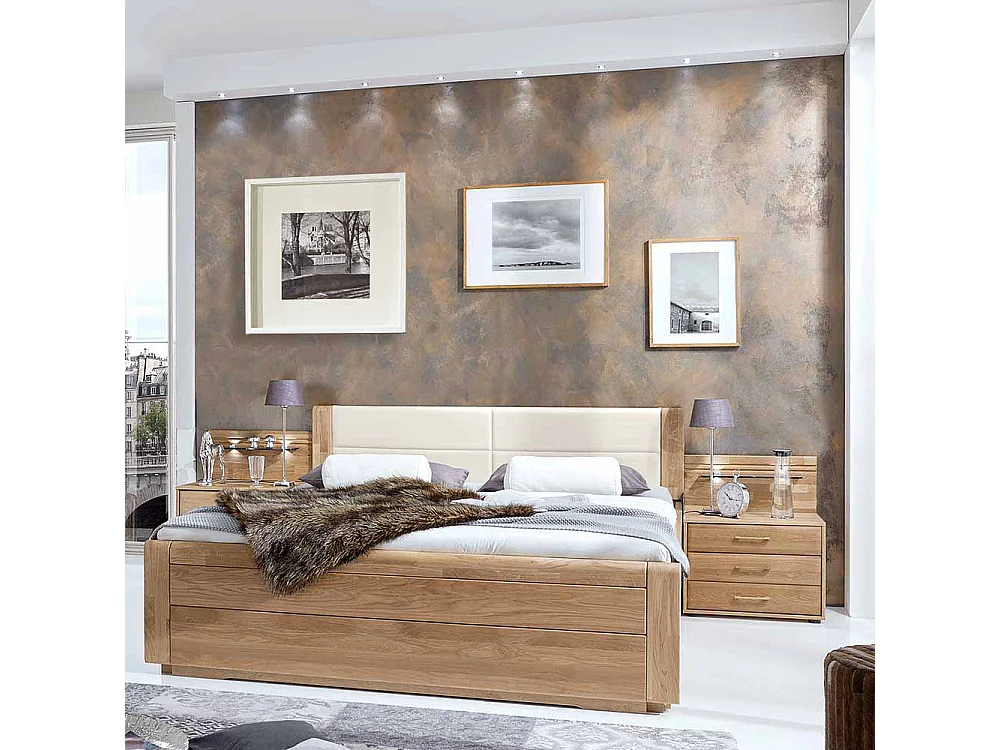 Komfortbett aus Eiche Polsterkopfteil in Creme Weiß (dreiteilig)