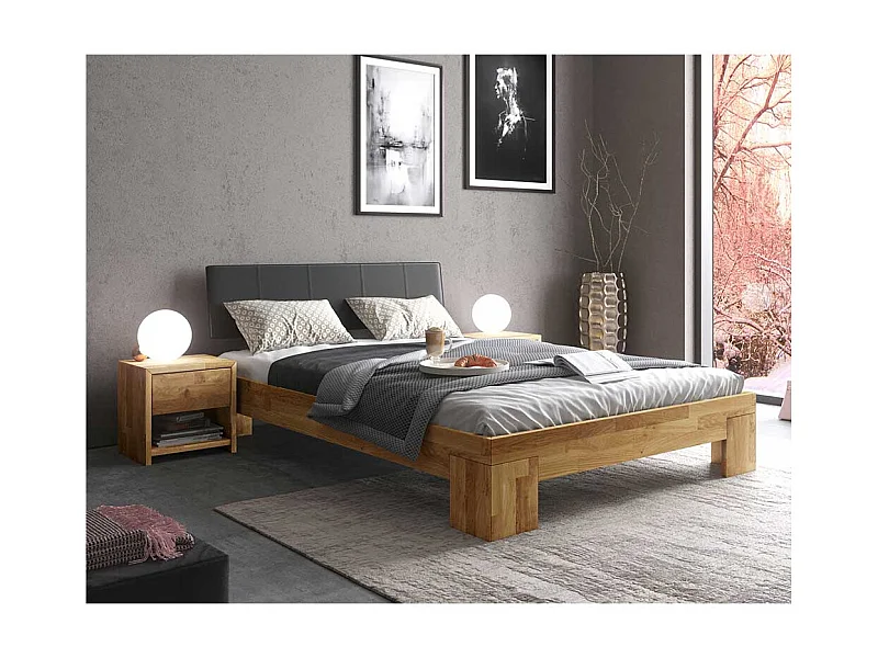 Doppelbett mit Konsolen in Eiche und Schwarz Massivholz (dreiteilig)