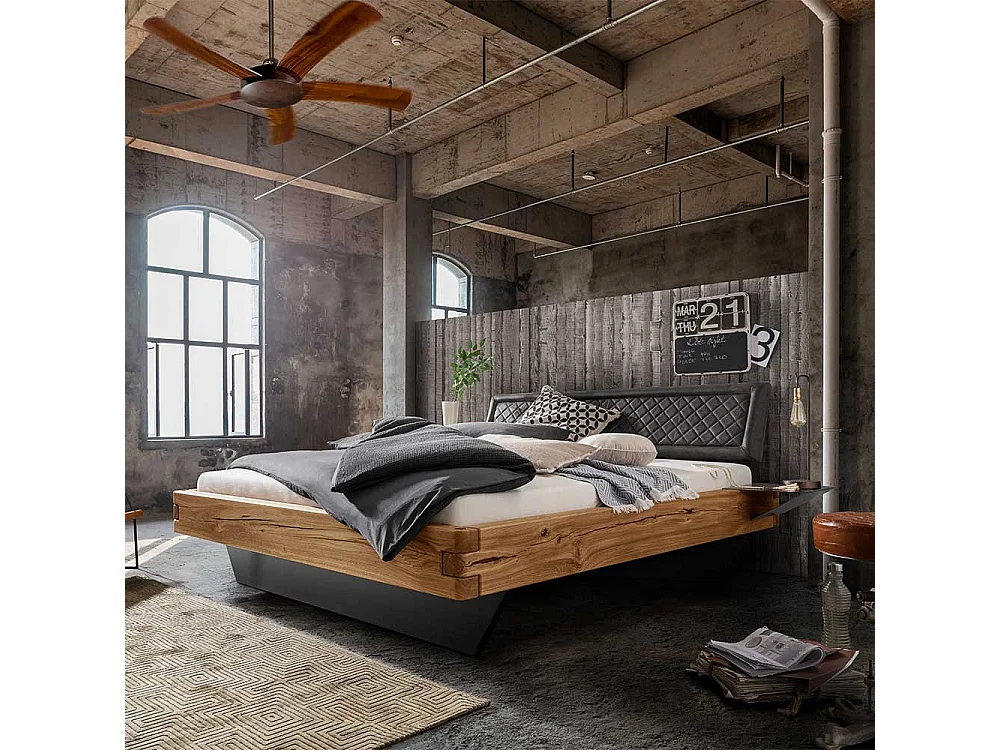 Naturholzbetten Massiv im Industry und Loft Stil 45 cm Einstiegshöhe