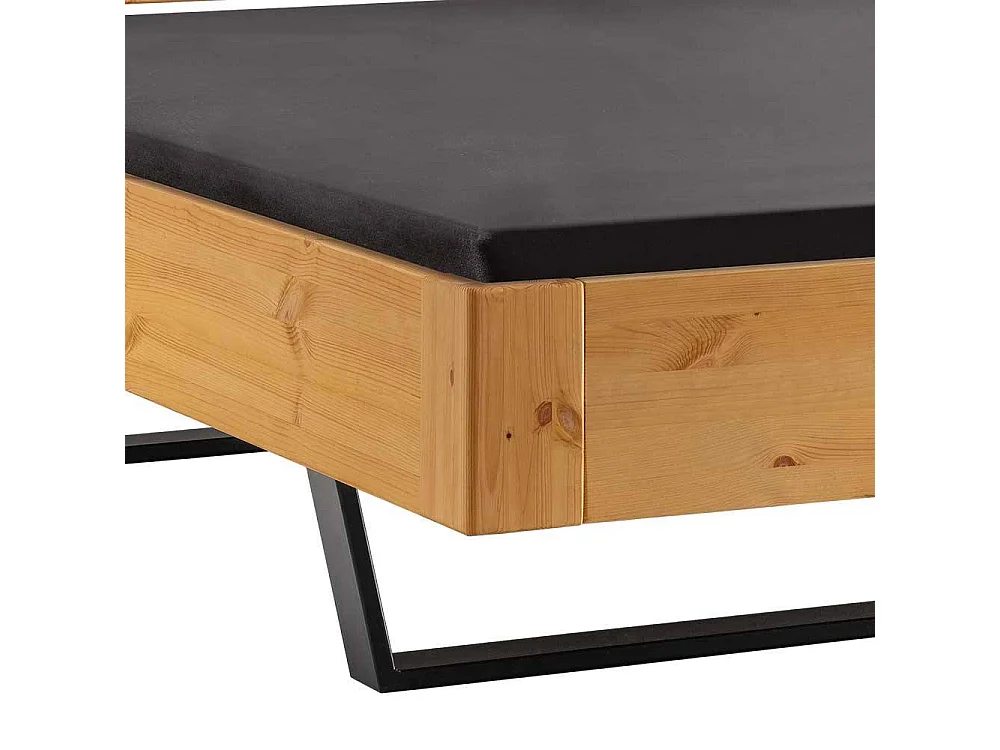 Doppelbett Kufenbett aus Kiefer Massivholz gelaugt
