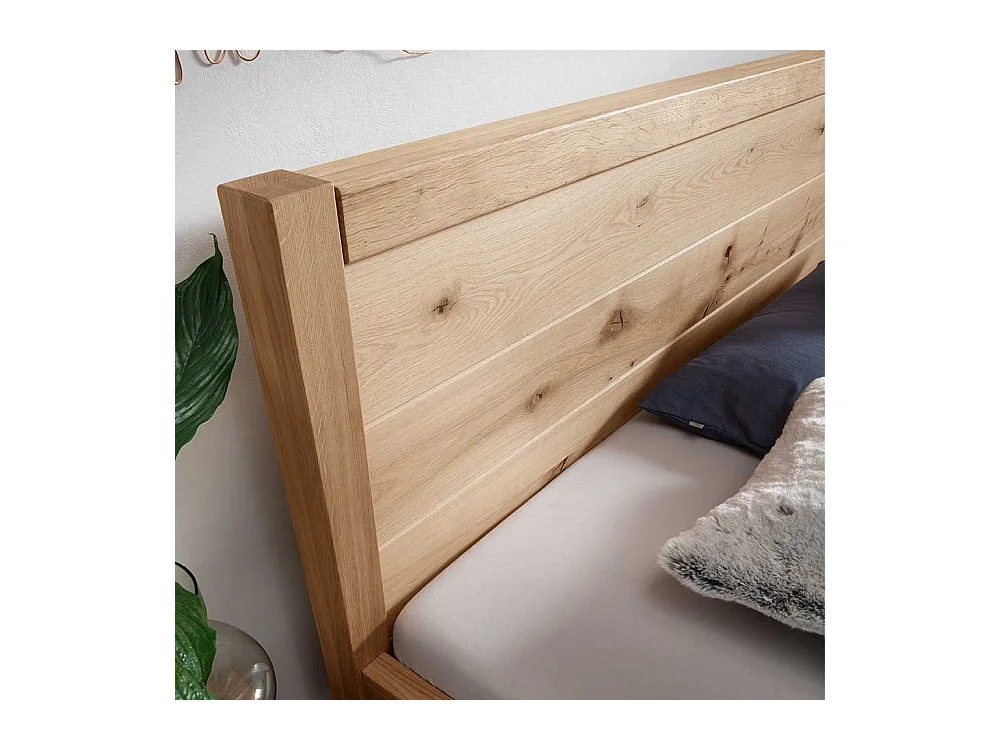 Doppelbett Massivholzbett aus Wildeiche Massivholz geölt