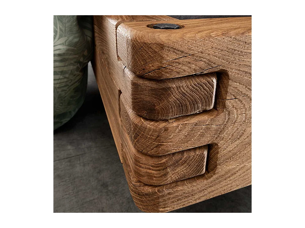 Holzbettgestell Doppelbett in Wildeichefarben und Oliv Grün