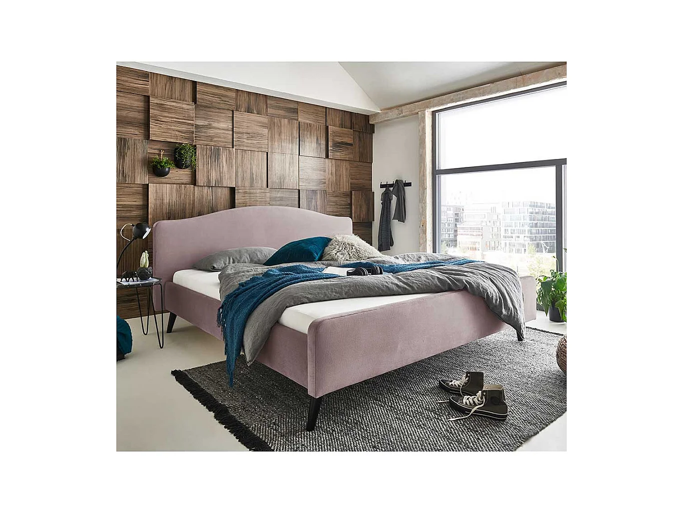 Polsterbett in Altrosa Velours modern