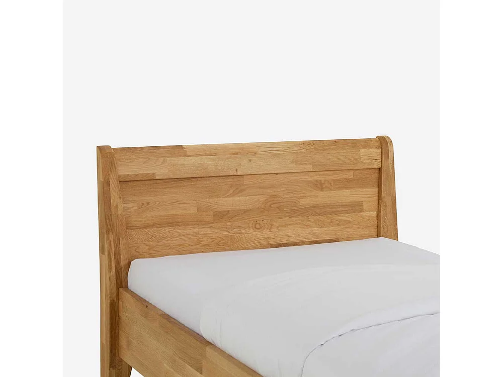 Einzelbett aus Wildeiche Massivholz Überlänge