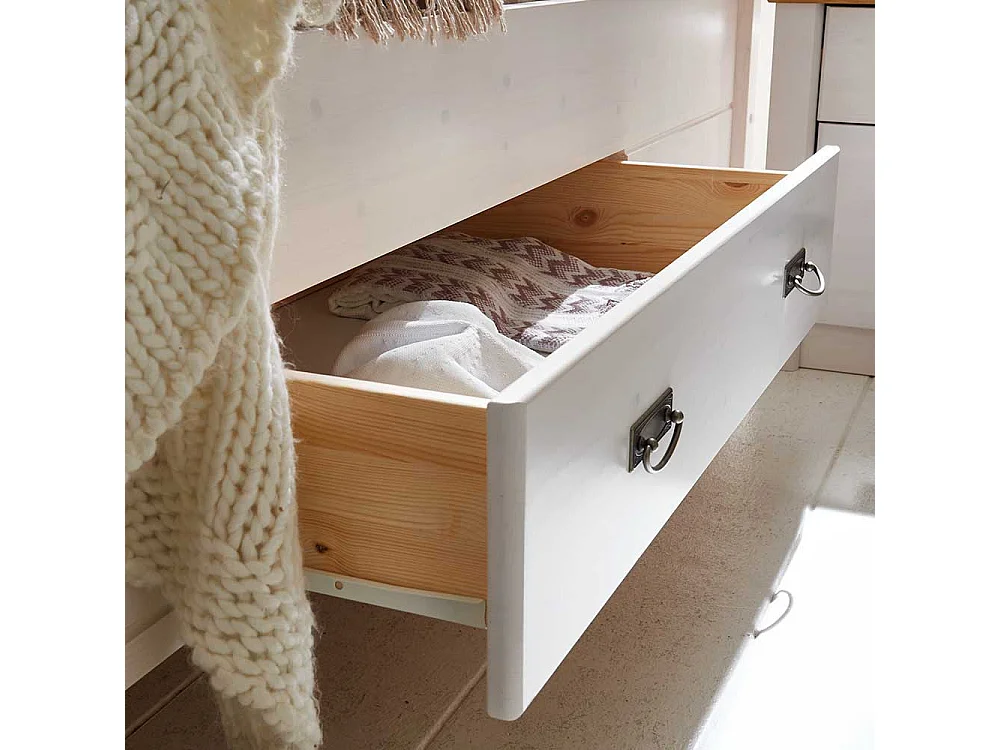 Landhausbett in Weiß Kiefer teilmassiv Nachtkommoden (dreiteilig)