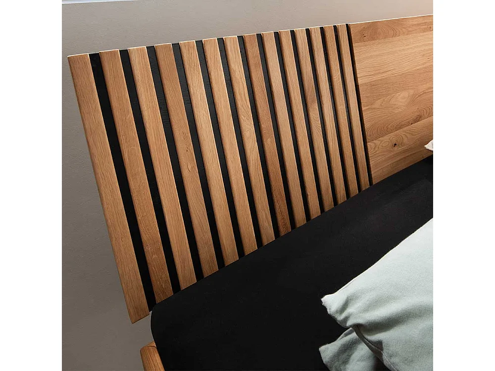 Doppelbett Wildeiche massiv geölt in modernem Design 93 cm Kopfteil