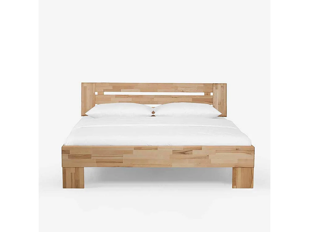 Kernbucheholz Bett massiv geölt