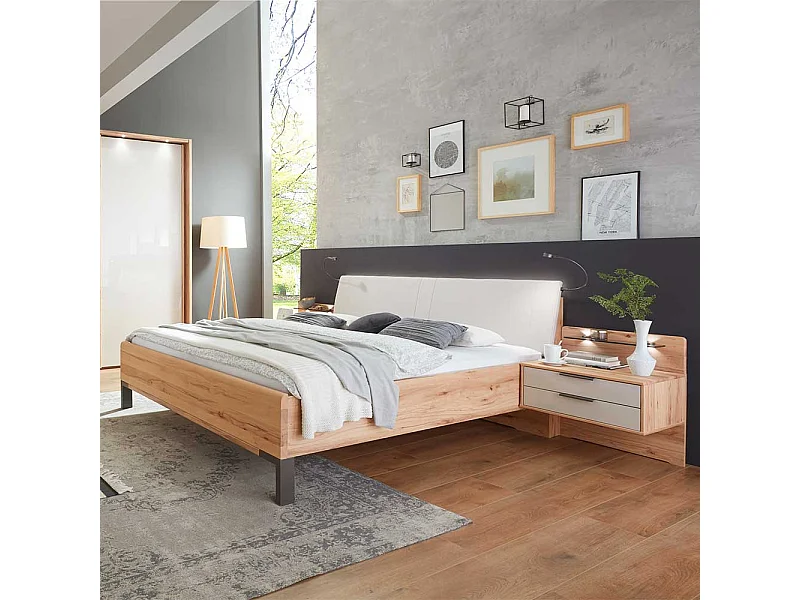 Doppelbett aus Kernbuche Massivholz und Kunstleder beige LED Beleuchtung (dreiteilig)