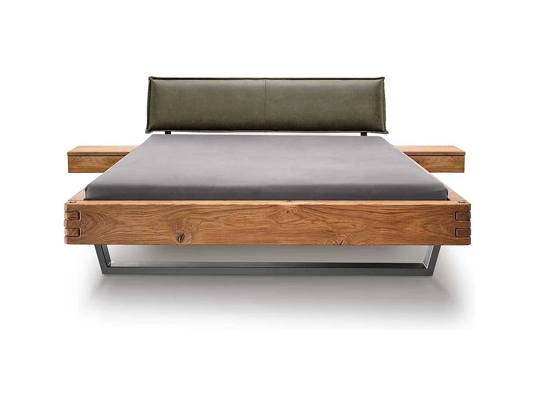 Holzbettgestell Doppelbett in Wildeichefarben und Oliv Grün