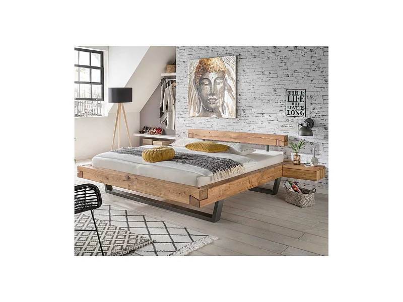 Wildeiche Balkenbett mit Nachtkonsolen Schwebeoptik (dreiteilig)