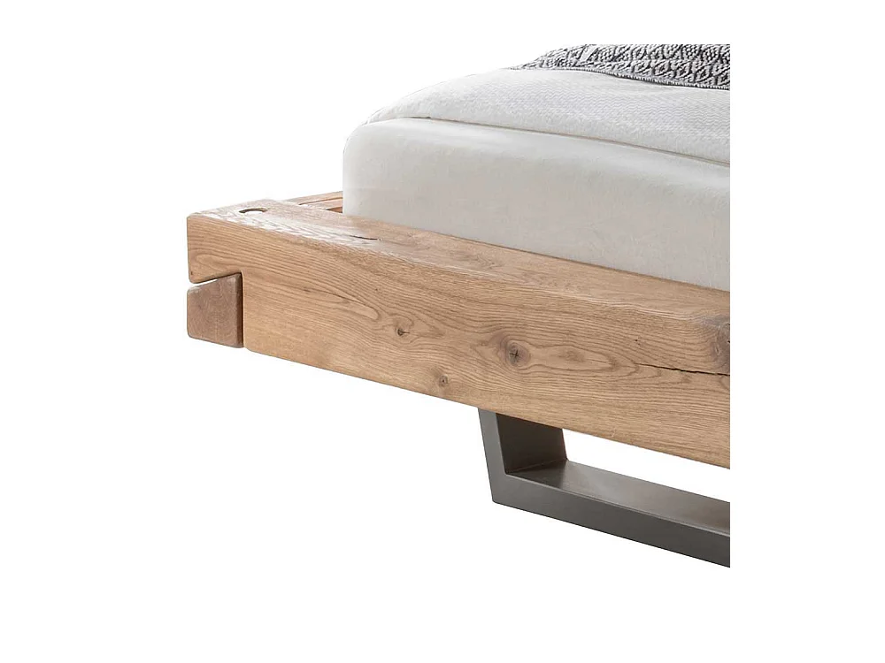 Wildeiche Balkenbett mit Nachtkonsolen Schwebeoptik (dreiteilig)