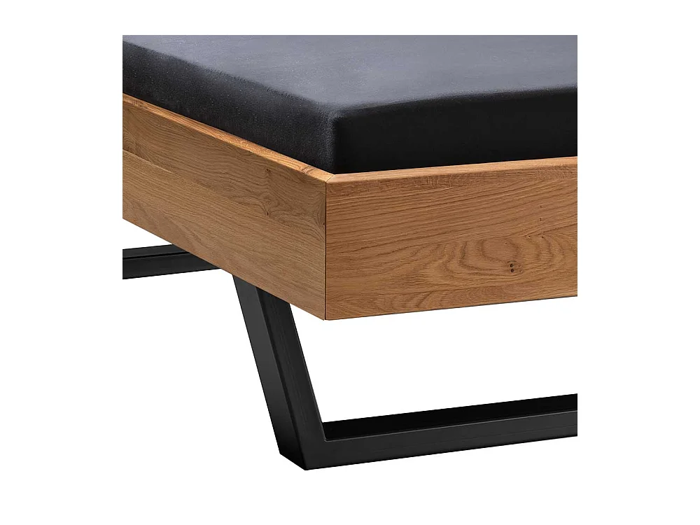 Massivholz Bett Wildeiche geölt im Industry und Loft Stil 45 cm Einstiegshöhe