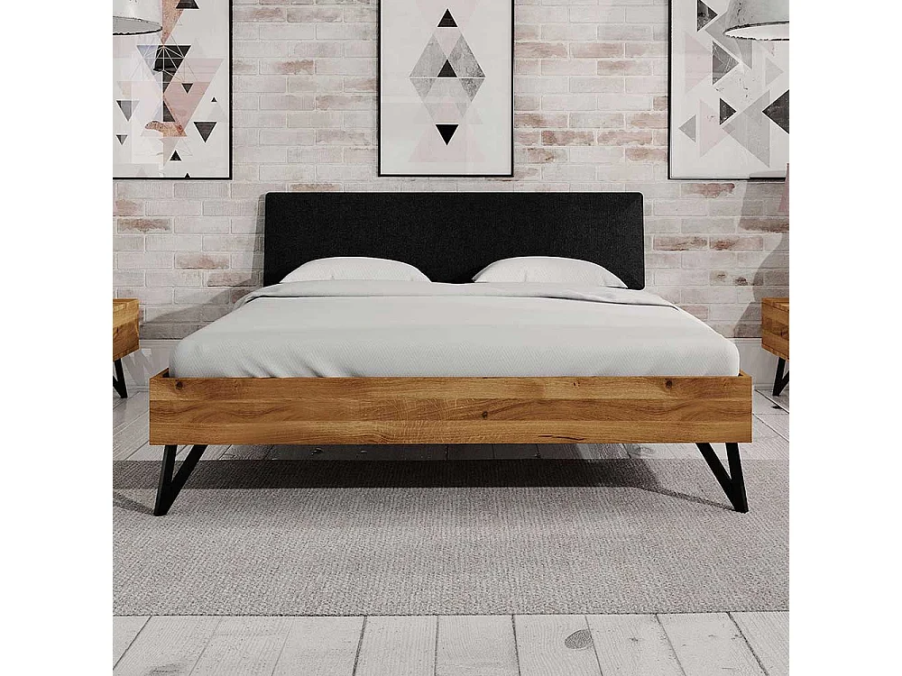 Doppelbett aus Wildeiche Massivholz und Stahl gepolstertem Kopfteil