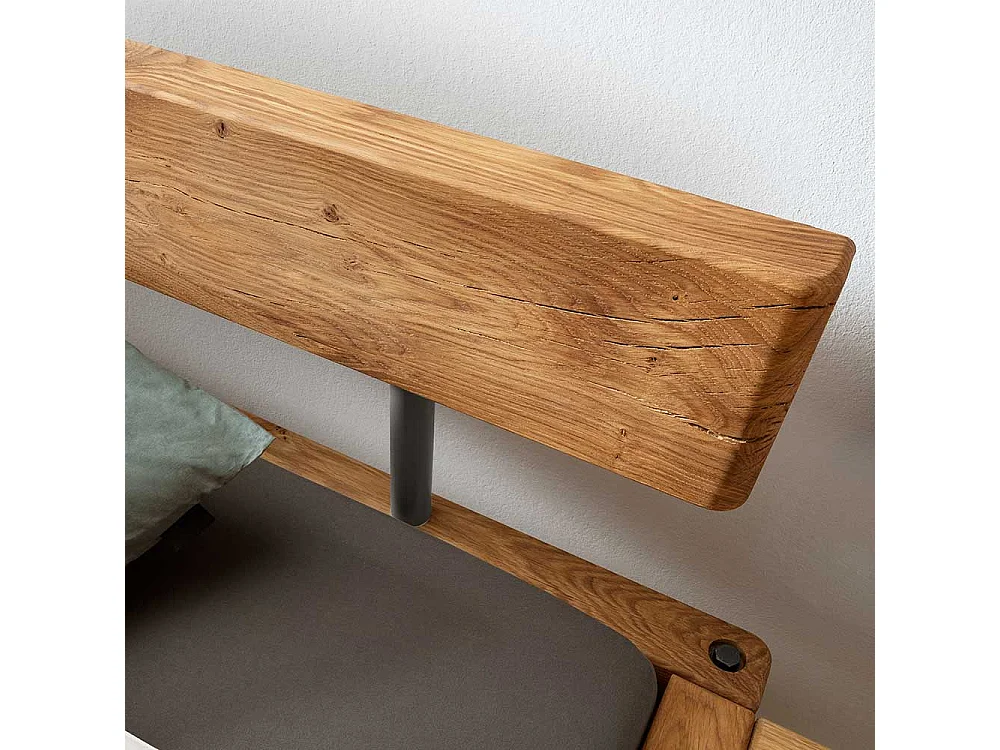 Echtholzbett Doppelbett massiv in Wildeichefarben mit Bügelgestell