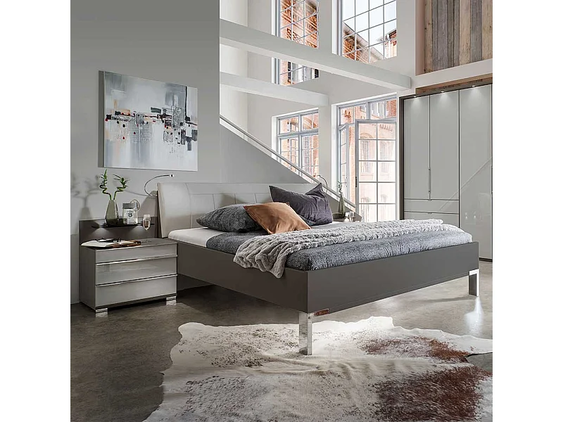 Bett und Nachtkommoden in Hellgrau Braun LED Beleuchtung (dreiteilig)