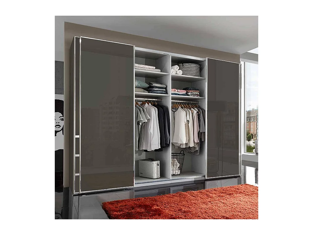 Kleiderschrank Schwebetüren in modernem Design Made in Germany