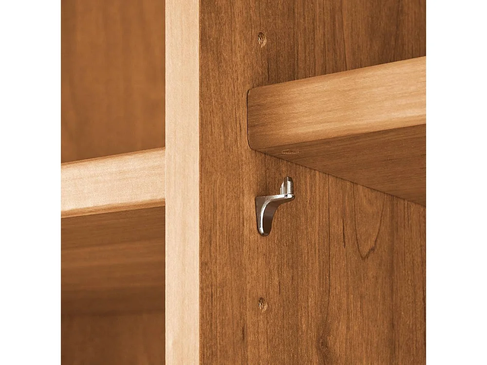 Drehtürenschrank Schlafzimmerkleiderschrank auf Sockel teilmassiv