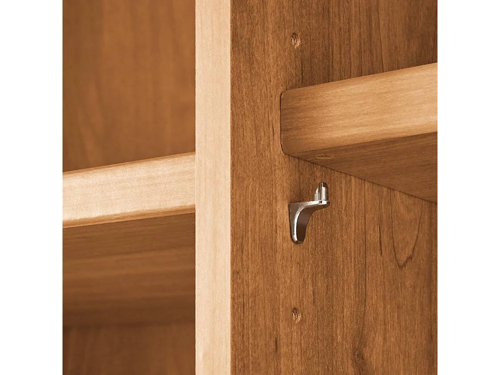 Drehtürschrank Schrank in Weiß und Erlefarben