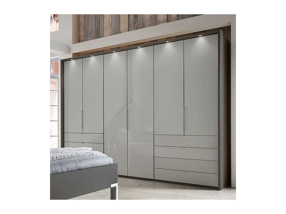 Falttürenschrank in Hellgrau Glas beschichtet LED Beleuchtung