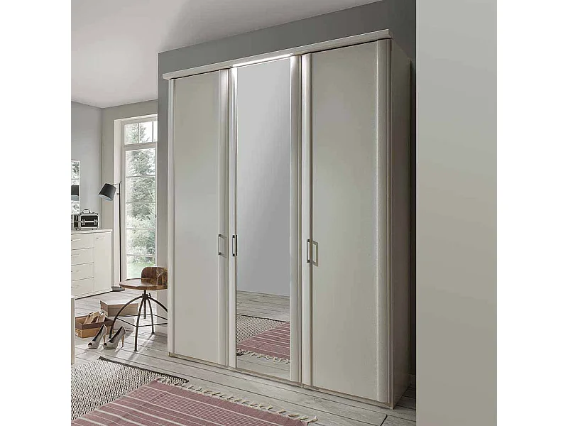 Schlafzimmerschrank in Weiß Beleuchtung