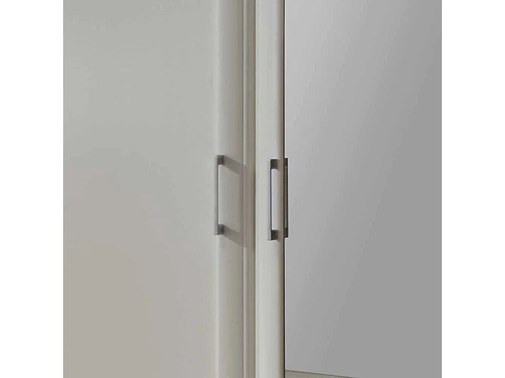 Schlafzimmerschrank in Weiß Beleuchtung