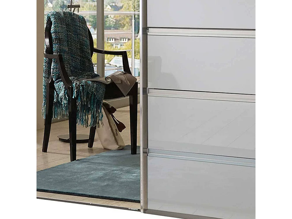 Kleiderschrank 3 Schwebetüren mit sechs Schubladen Weiß