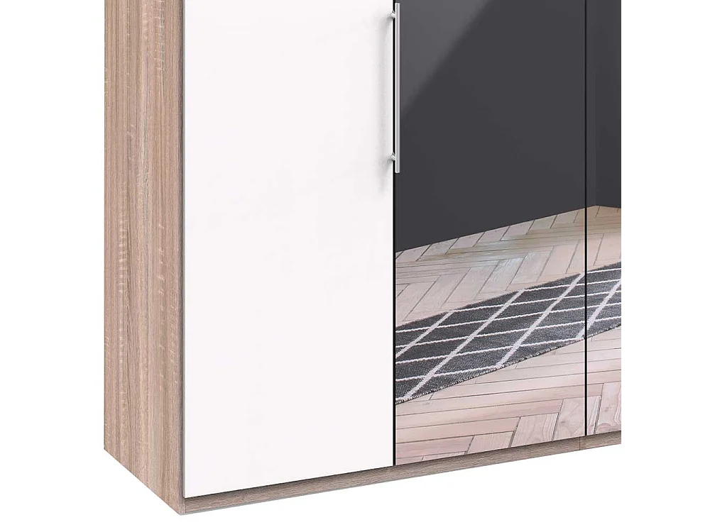 Großer Spiegel Schlafzimmerschrank mit Falttüren Made in Germany