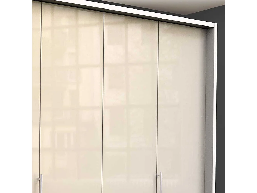 Kleiderschrank mit sechs Schubladen Made in Germany